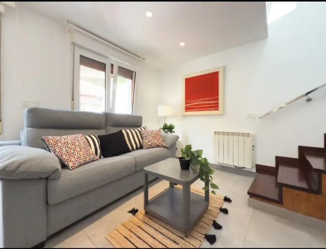 Mesita auxiliar moderna Ikea