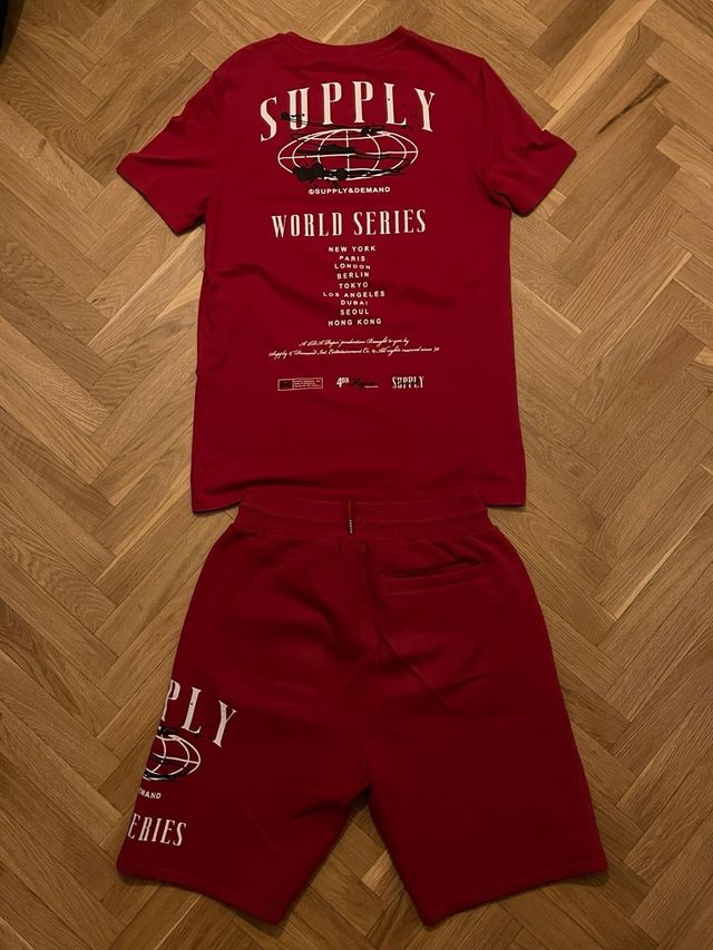Conjunto Deportivo Supply & Demand Rojo Talla M