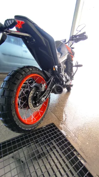 Zontes U1 125cc ABS Naranja Azul TRAIL NAKED 23/25