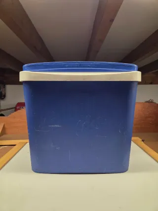 Nevera portátil azul