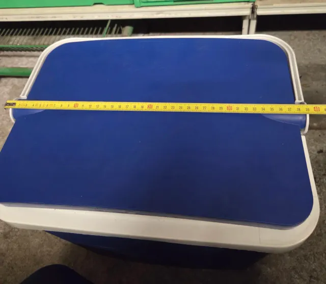 Nevera portátil azul