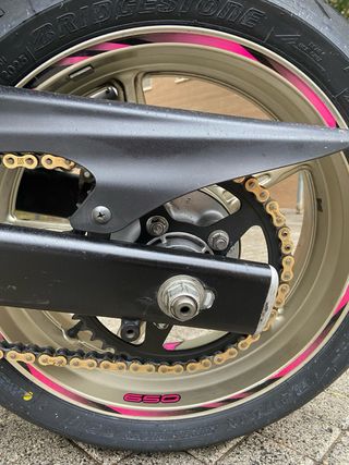 Suzuki Gladius - SFV650