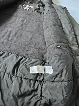 Chaqueta Columbia Gris con Capucha