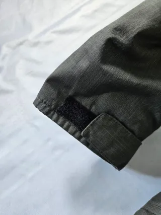 Chaqueta Columbia Gris con Capucha