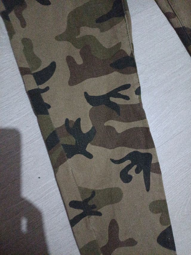 Vaqueros militares con cinturón Talla 34