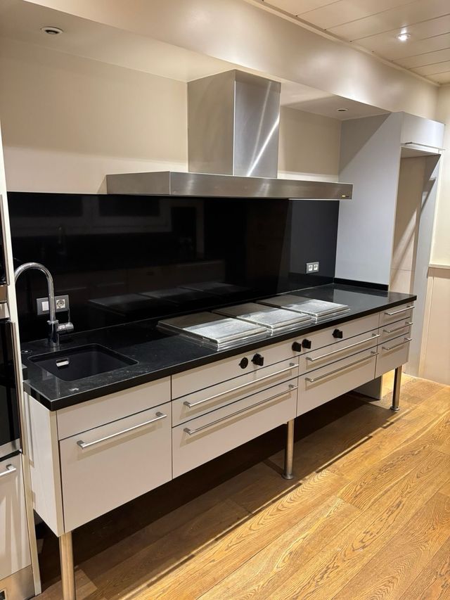 Muebles y electrodomésticos de cocina