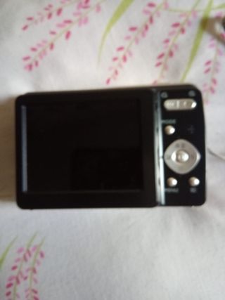 Cámara BenQ 14MP 720p HD 3x Zoom