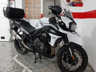 Triumph Tiger 1200 Alpine Edition 2021 46300 km.