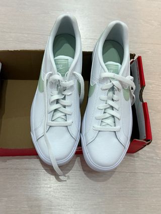 Nike Court Royale AC bianche verdi