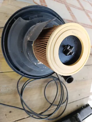 Aspiradora Industrial Amarilla