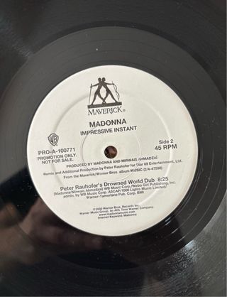 2 Vinilos Maxi 12” Madonna Impressive Instant