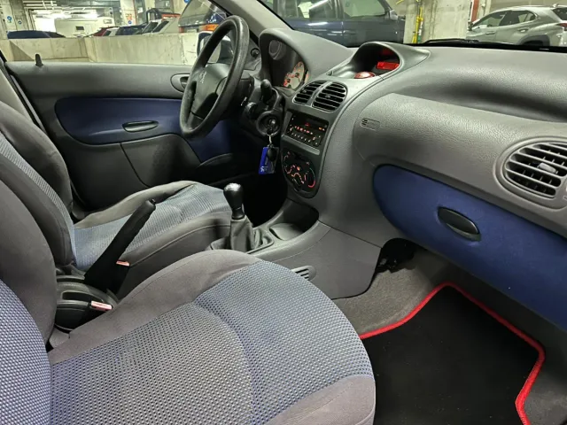 Peugeot 206 1.4i gasolina 90.000km!!!