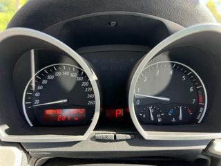 BMW Z4   3.0.  231cv