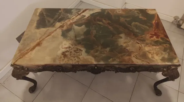 Tavolino rettangolare con piano in pietra