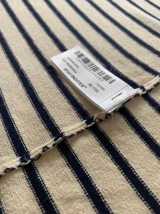 Camiseta Zara rayas beige y negra