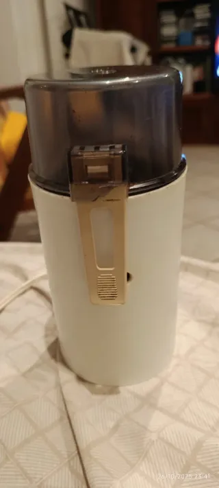 Macinacaffè Bialetti Vintage Bianco