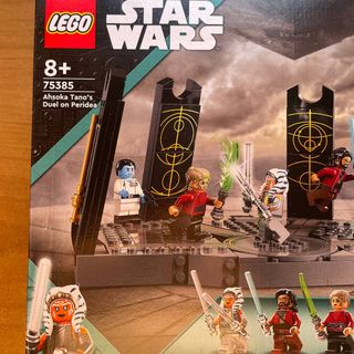 LEGO Star Wars 75385 Ahsoka Tano’s Duel on Peridea