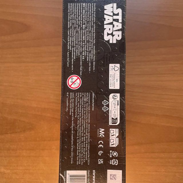 LEGO Star Wars 75385 Ahsoka Tano’s Duel on Peridea