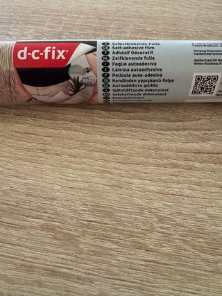 Lámina autoadhesiva d-c-fix