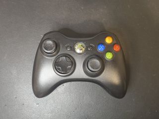 Xbox 360 Slim - 1 Tb NUEVA y COMPLETA