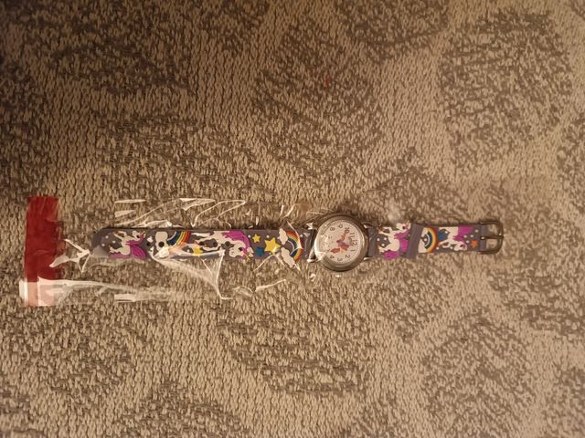Reloj infantil unicornios y arcoíris