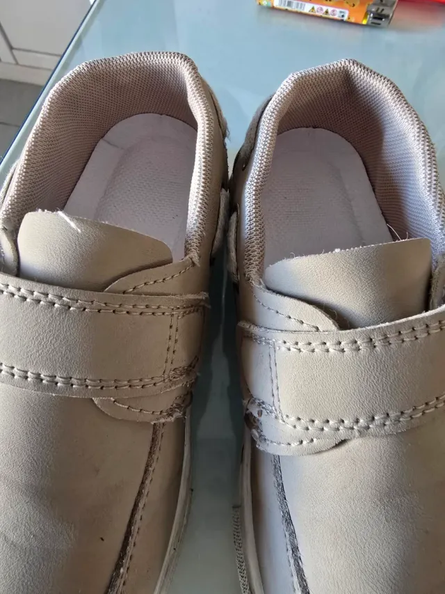 Zapatos niño vestir beige