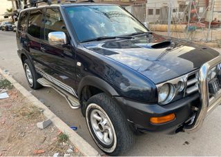 Ford Maverick  Nissan terrano 1988