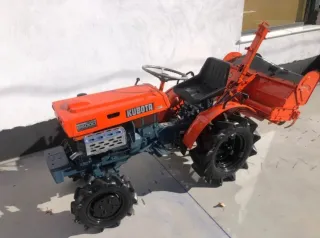 Minimáquina Kubota B5000