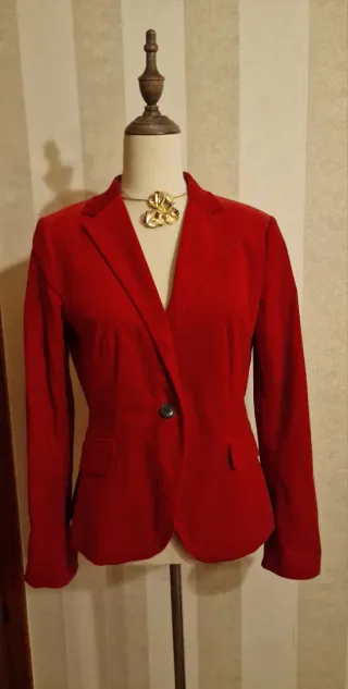 Americana Pana Roja, con coderas