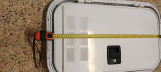 Puerta de autocaravana con junta