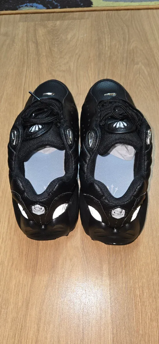 Nike Step Hot Negras Talla 40 con caja