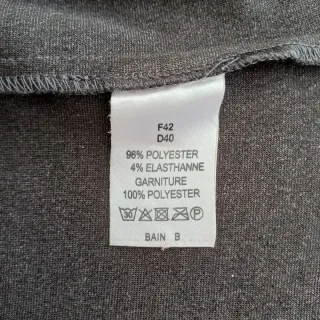 Casaco Christine Laure Castanho Tamanho XL