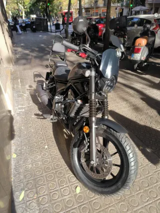 Honda Rebel 500 Negra 2023