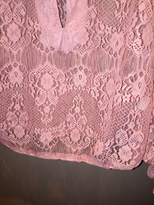 - Blusa de Encaje VINTAGE .!!! OFERTA .!!!
