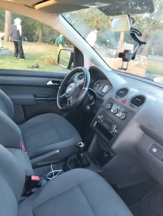 Volkswagen Caddy 2012