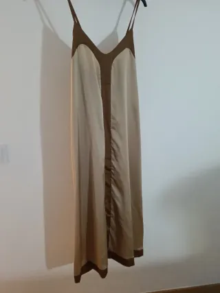 Vestido largo beige y marrón