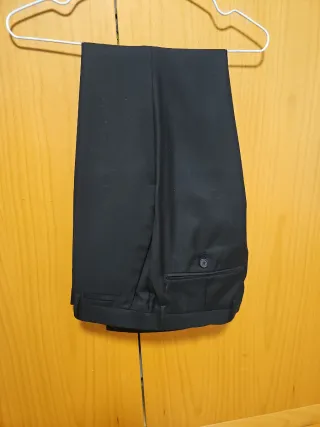 Pantalón de traje negro