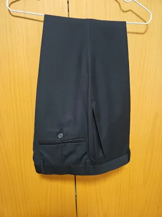Pantalón de traje negro