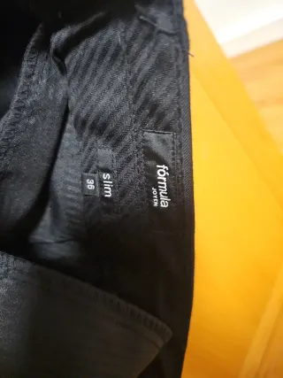 Pantalón de traje negro