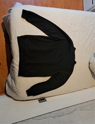 Sudadera NASA Negra Sin Usar