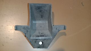 VEHICULOS CLASICOS, PIEZAS VARIAS (26)