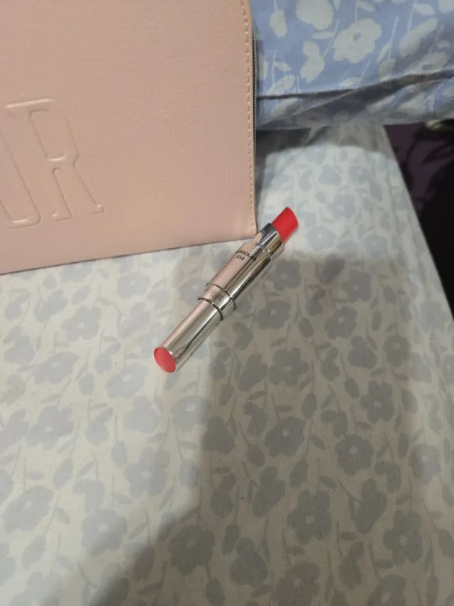 Labial Dior Brillante + Neceser Rosa