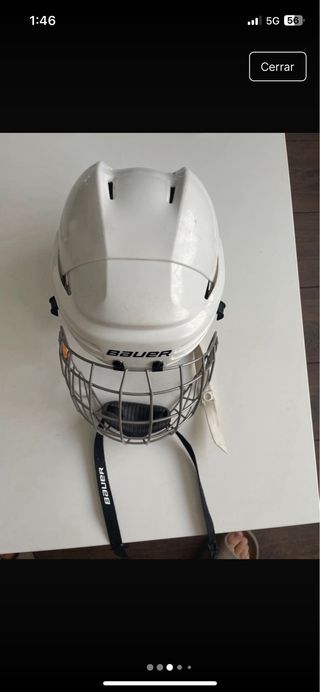 Casco de Hockey Bauer con Rejilla