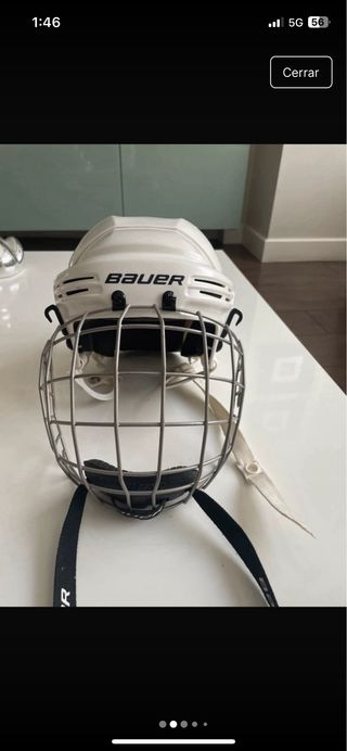 Casco de Hockey Bauer con Rejilla