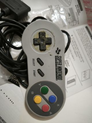 Super Nintendo Pack con Mario World y SFII