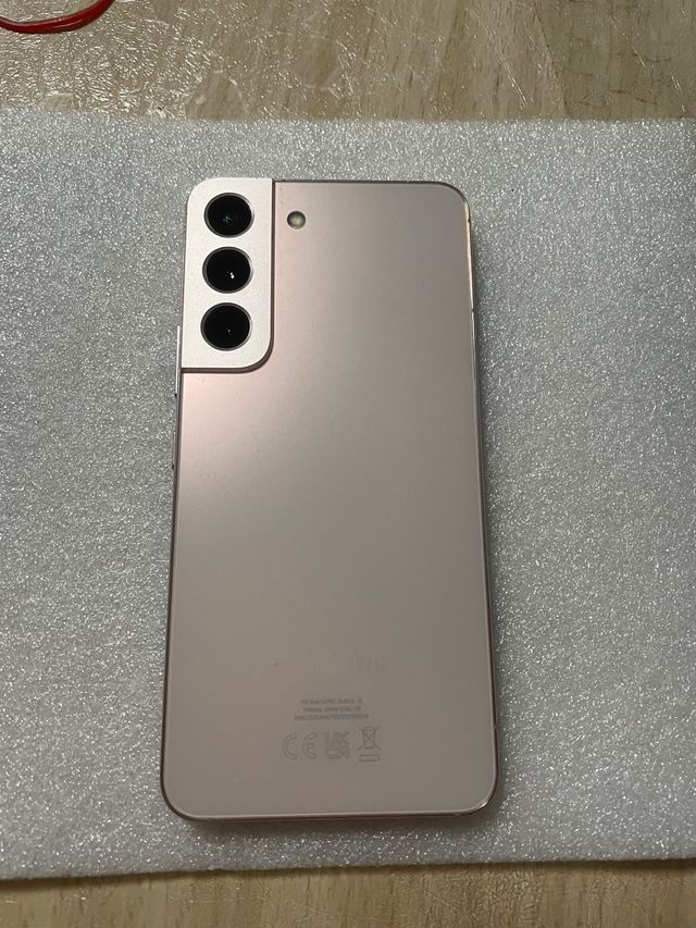 Samsung Galaxy S22 128GB Rosa 21