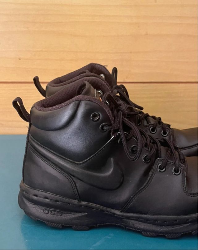 Stivaletti Nike Manoa Uomo Neri