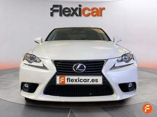 Lexus IS 2.5 300h Executive Parking