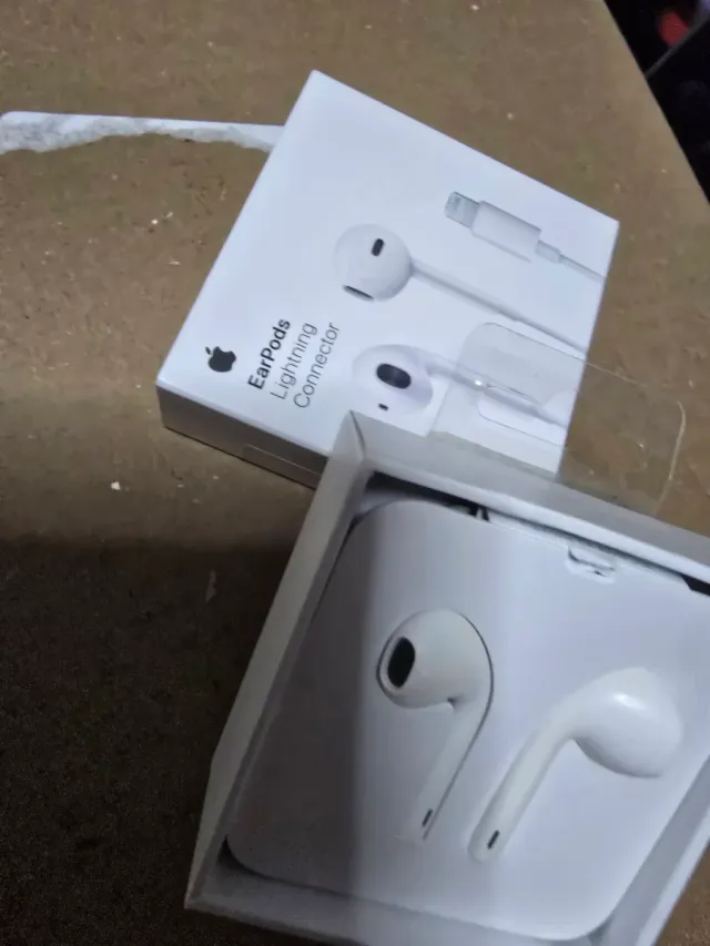 EarPods Lightning Apple Blancos
SOLO ENVIOS!!