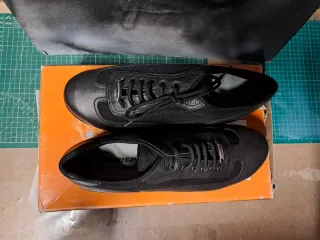 Zapatos Crispi Talla 43 Negros